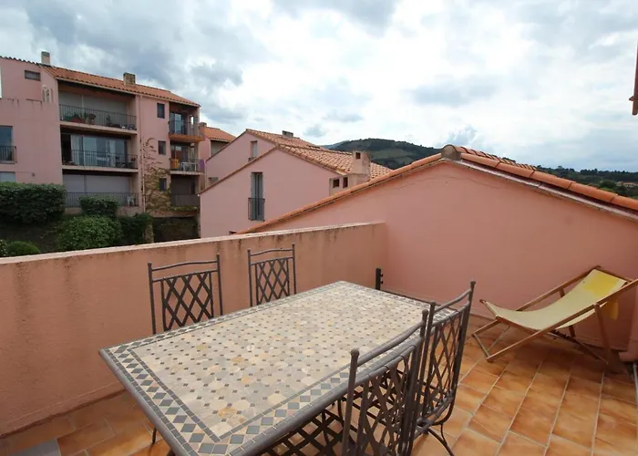 Appartement T3 Climatise Avec Garage Et Terrasse A Collioure - Fr-1-309-265